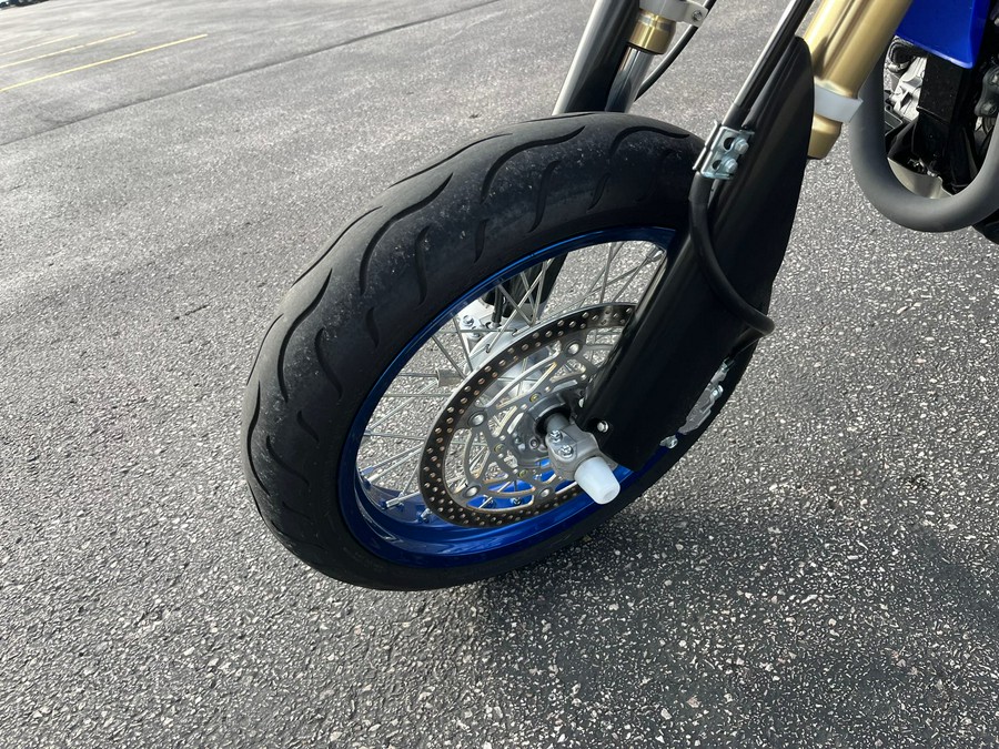 2024 Suzuki DR-Z400SM