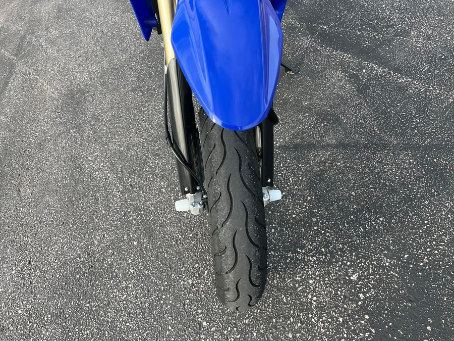 2024 Suzuki DR-Z400SM