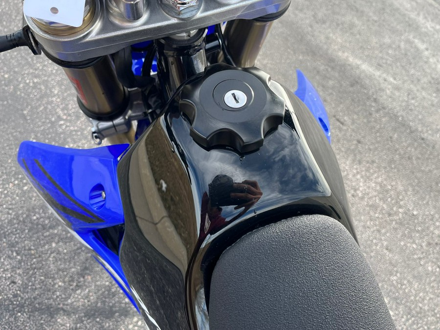 2024 Suzuki DR-Z400SM