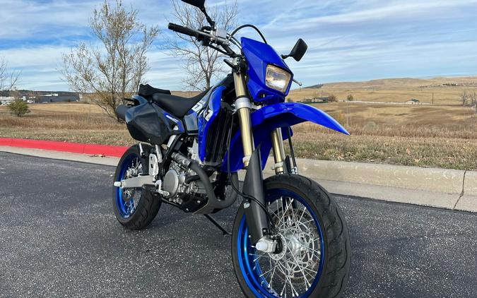 2024 Suzuki DR-Z400SM