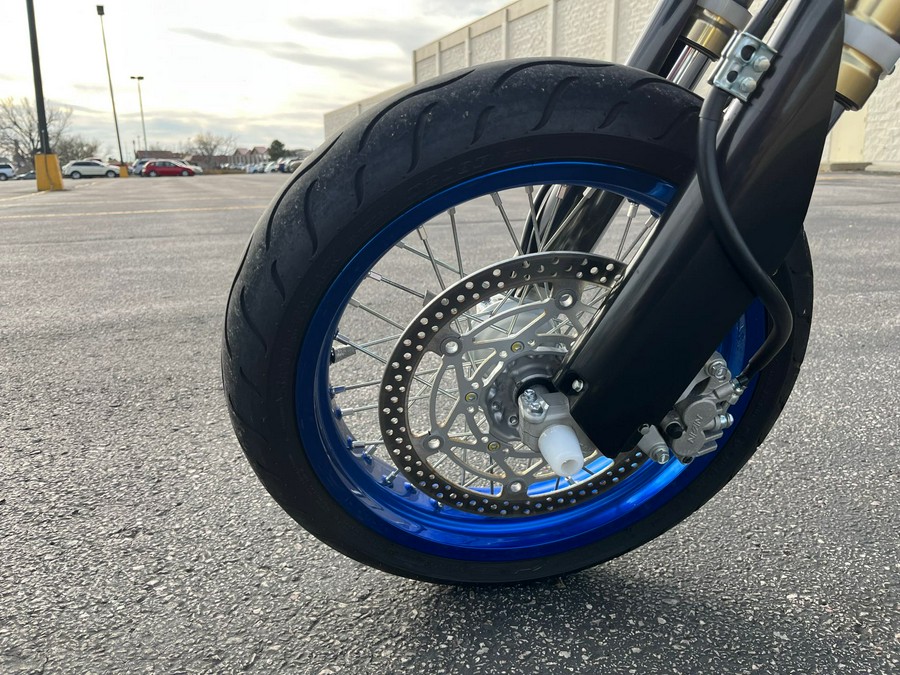 2024 Suzuki DR-Z400SM