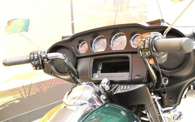 2024 Harley-Davidson® FLHTP