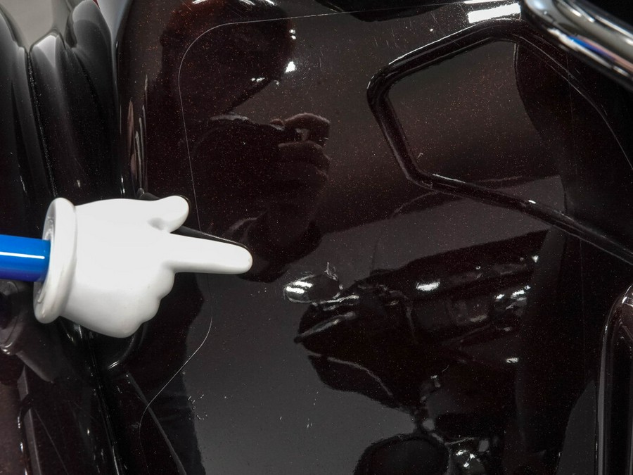 2014 HARLEY-DAVIDSON FLHTCUTG TRI GLIDE ULTRA in Blackened Cayenne