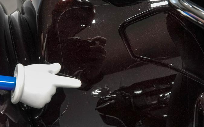 2014 HARLEY-DAVIDSON FLHTCUTG TRI GLIDE ULTRA in Blackened Cayenne