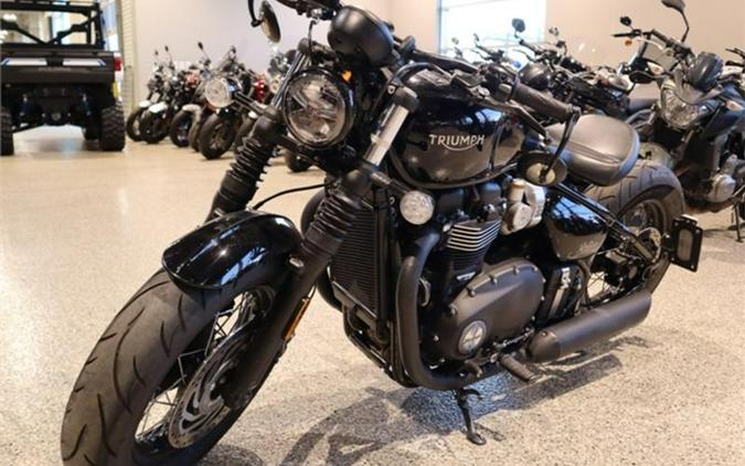 2020 Triumph Bonneville Bobber Black Jet Black