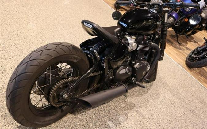 2020 Triumph Bonneville Bobber Black Jet Black