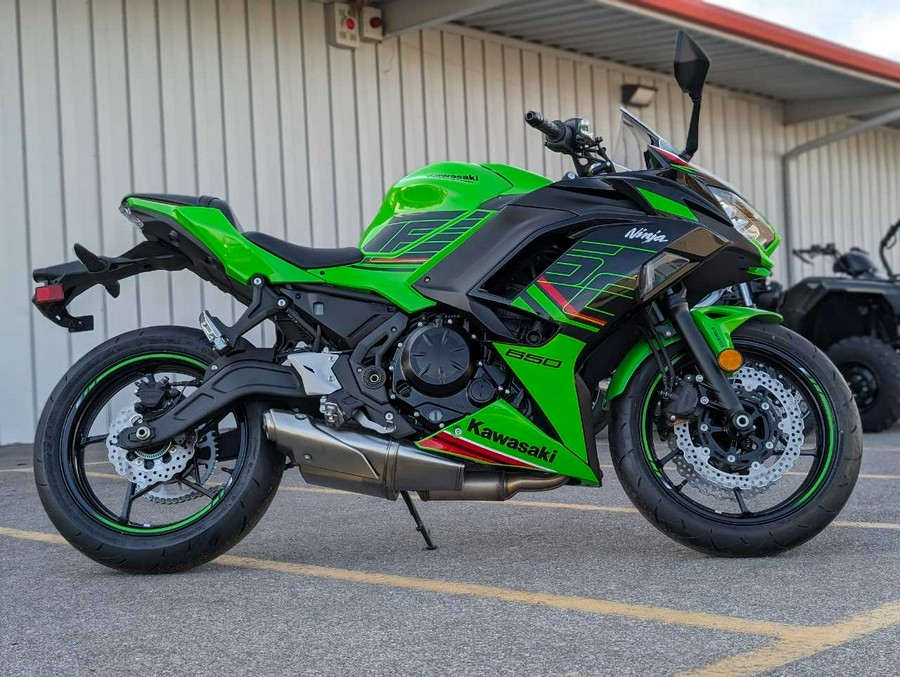 2024 Kawasaki Ninja® 650 KRT EDITION ABS