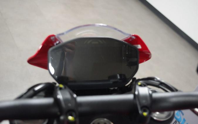 2025 Ducati MONSTER PLUS