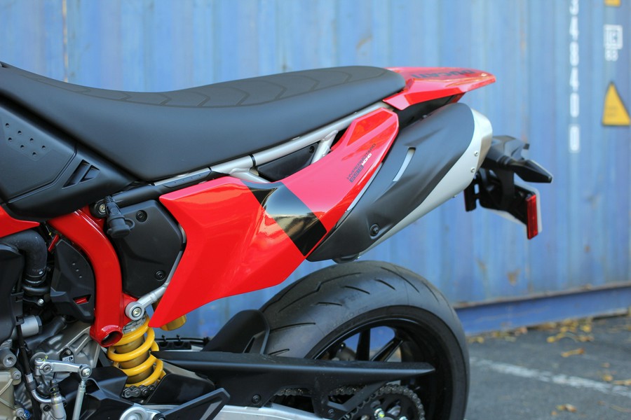 2025 Ducati Hypermotard 698