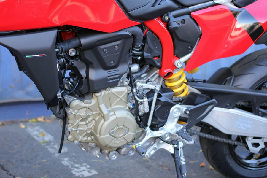 2025 Ducati Hypermotard 698