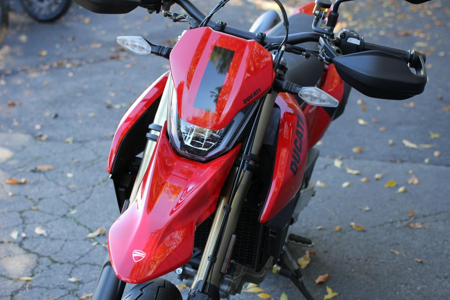 2025 Ducati Hypermotard 698