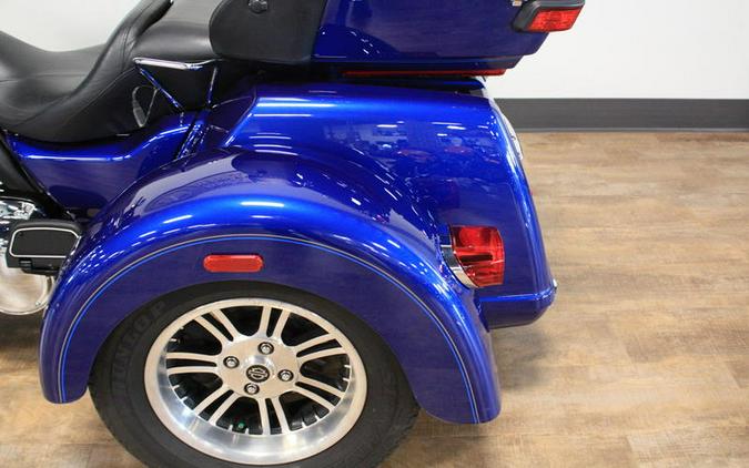 2017 Harley-Davidson® FLHTCUTG - Tri Glide® Ultra