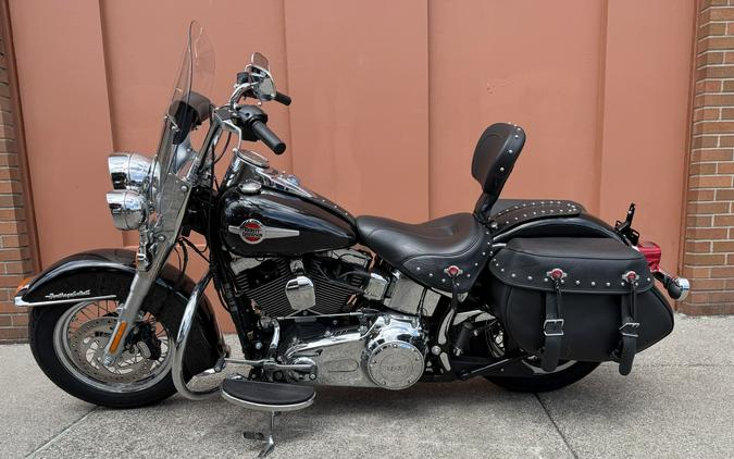 Harley-Davidson® Heritage Softail® Classic Black Quartz