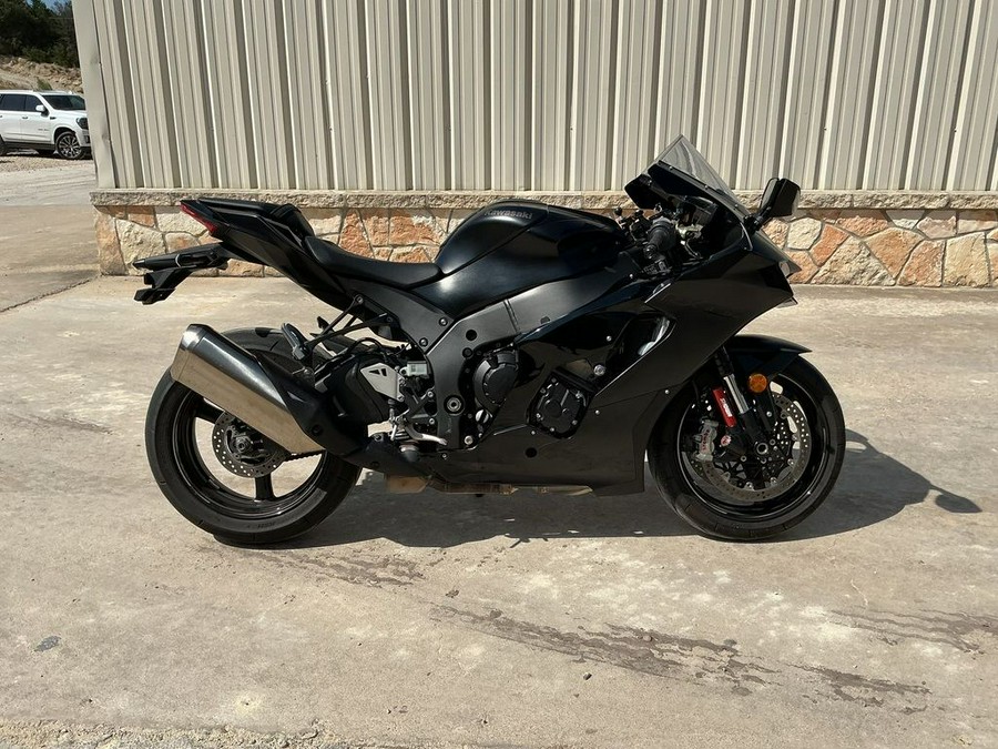 2024 Kawasaki Ninja® ZX™-10R Base