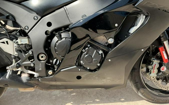 2024 Kawasaki Ninja® ZX™-10R Base