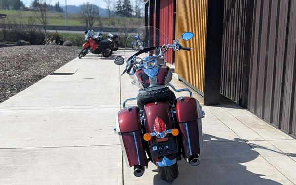 2025 Indian Motorcycle® Springfield® Black Metallic/Heavy Metallic