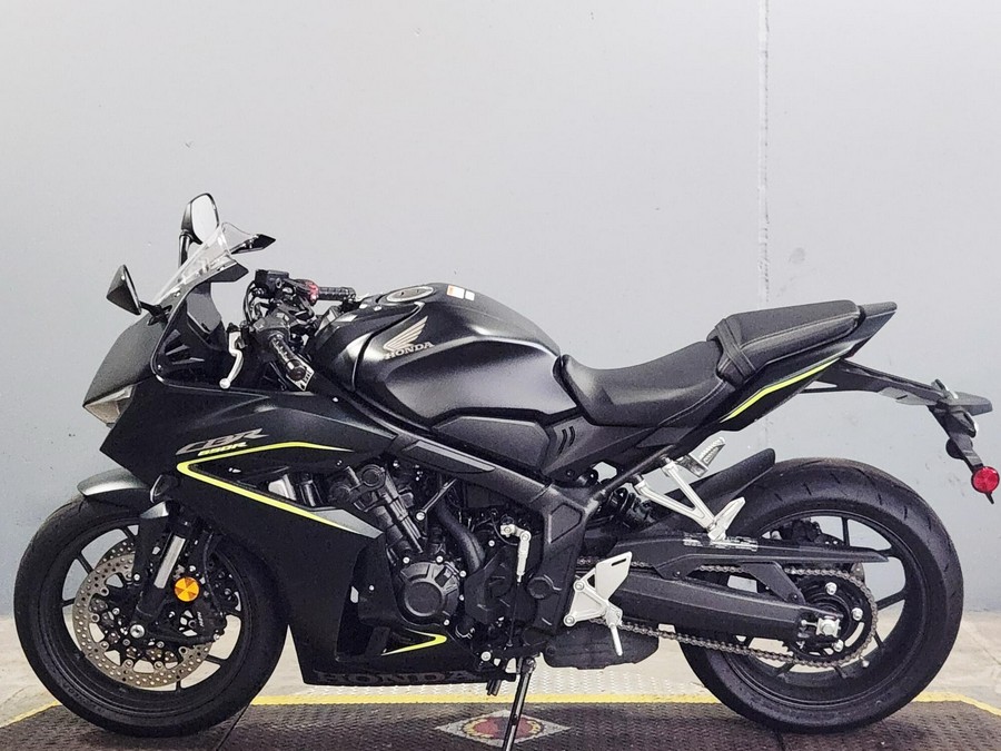 2026 Honda CBR650R E-Clutch