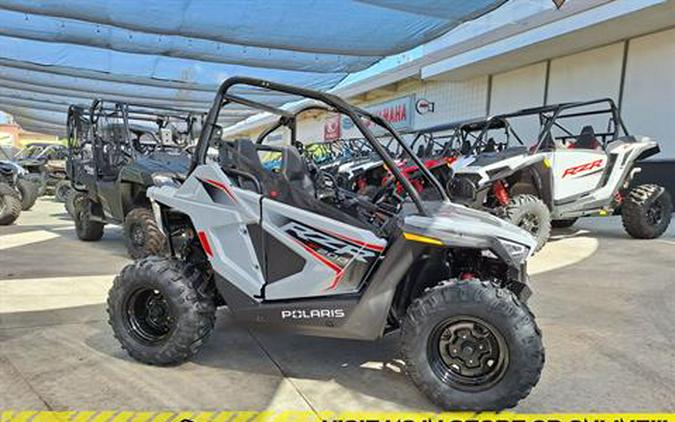 2024 Polaris RZR 200 EFI