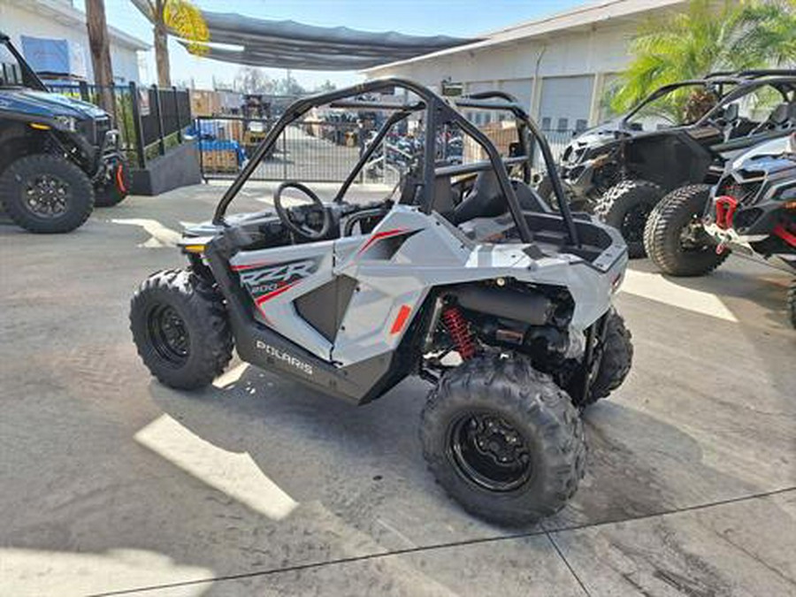 2024 Polaris RZR 200 EFI