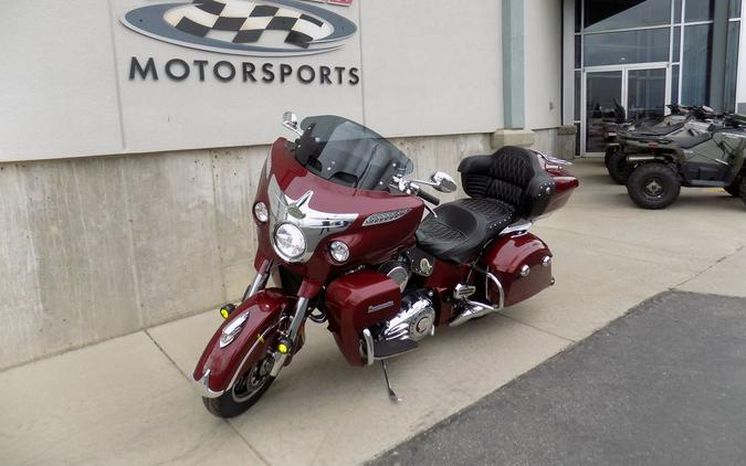 2017 Indian Motorcycle® Roadmaster® Burgundy Metallic