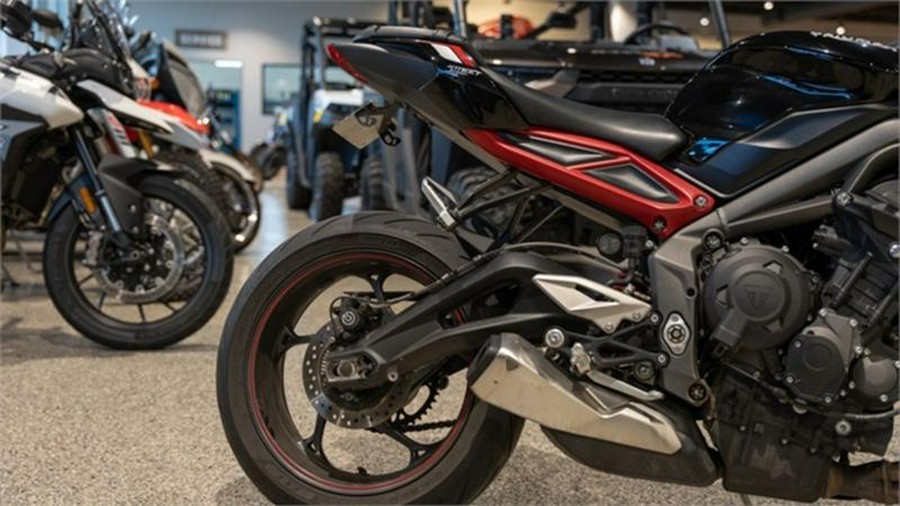 2020 Triumph Street Triple R Sapphire Black