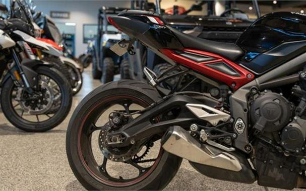 2020 Triumph Street Triple R Sapphire Black