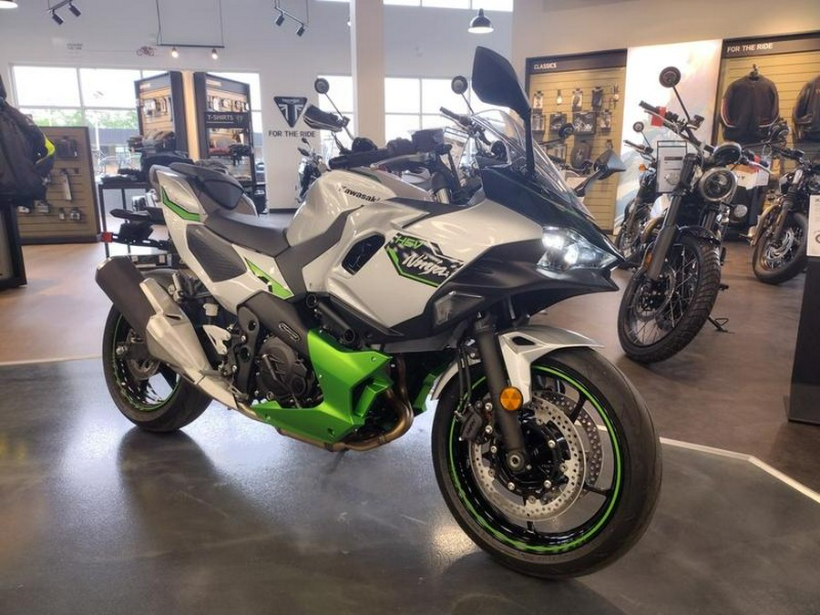 2024 Kawasaki Ninja® 7 Hybrid ABS