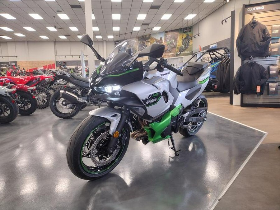 2024 Kawasaki Ninja® 7 Hybrid ABS