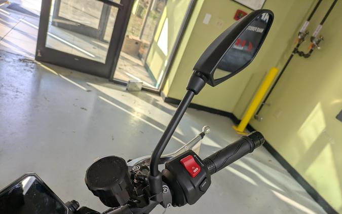 2025 Yamaha MT-09 SP