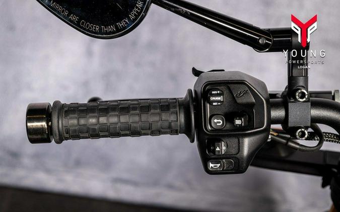 2024 Indian FTR R Carbon Carbon Fiber