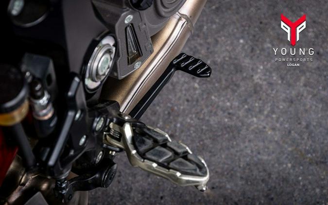 2024 Indian FTR R Carbon Carbon Fiber