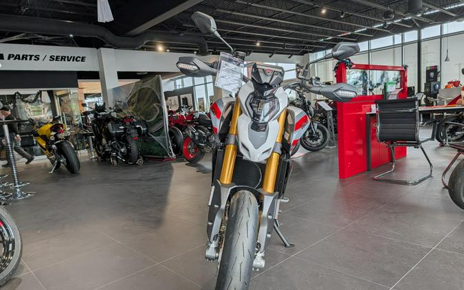 2027 Ducati Hypermotard SP V2