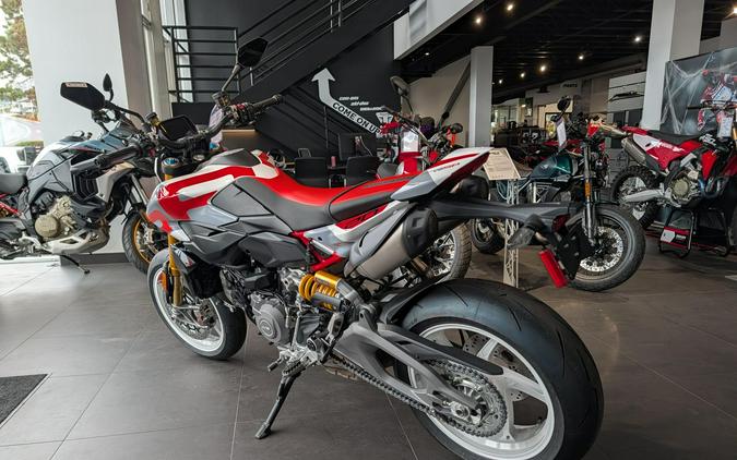2027 Ducati Hypermotard SP V2