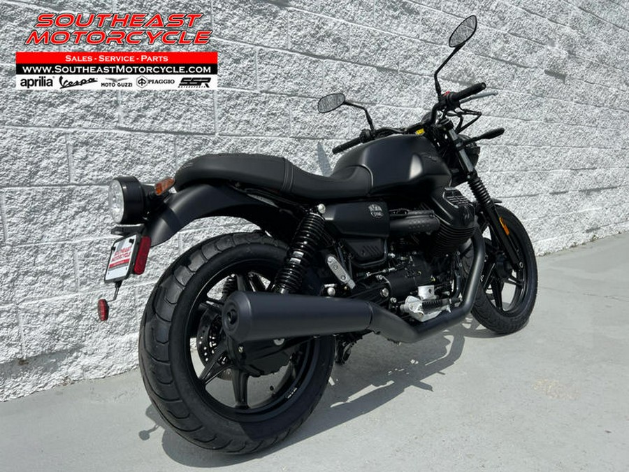 2023 Moto Guzzi V7 Stone