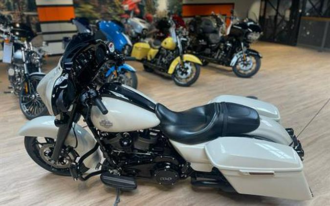 2022 Harley-Davidson Street Glide® Special