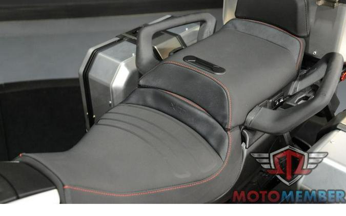 2025 Can-Am Canyon XT