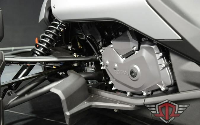 2025 Can-Am Canyon? XT