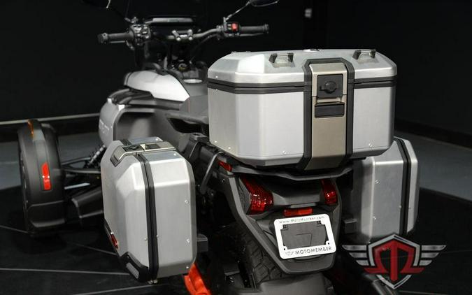 2025 Can-Am Canyon XT