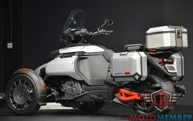 2025 Can-Am Canyon? XT