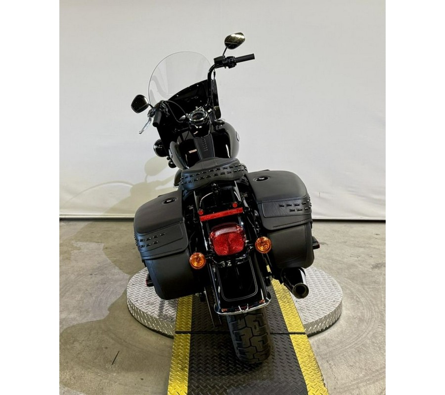 2024 Harley-Davidson® FLHCS - Heritage Classic