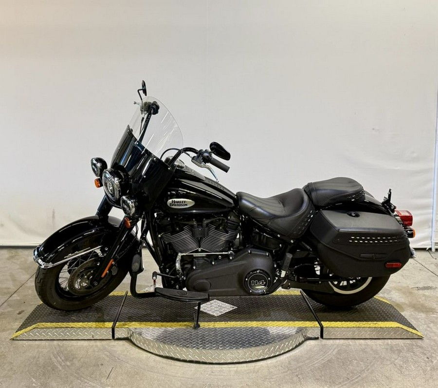 2024 Harley-Davidson® FLHCS - Heritage Classic