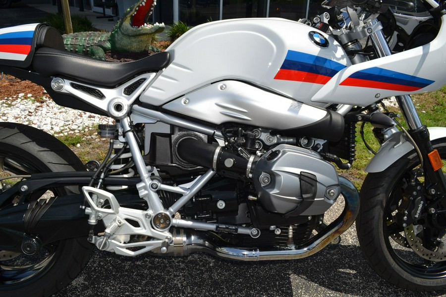 2017 BMW Motorrad R nineT Racer Light White