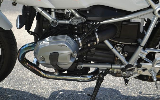 2017 BMW Motorrad R nineT Racer Light White