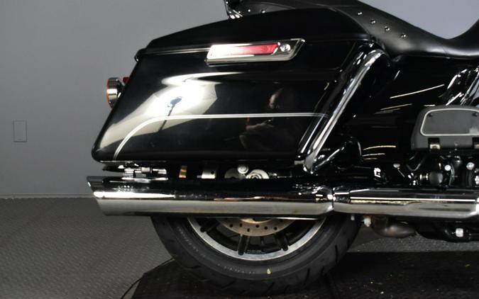 2017 Harley-Davidson Road King Vivid Black