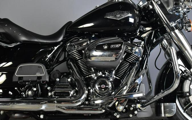 2017 Harley-Davidson Road King Vivid Black