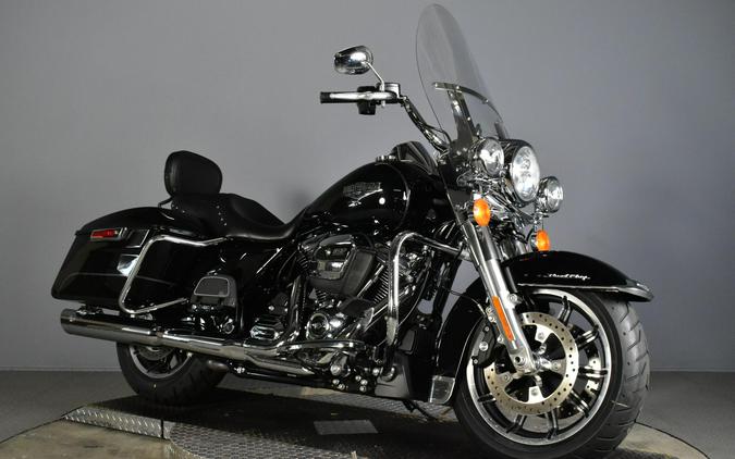 2017 Harley-Davidson Road King Vivid Black