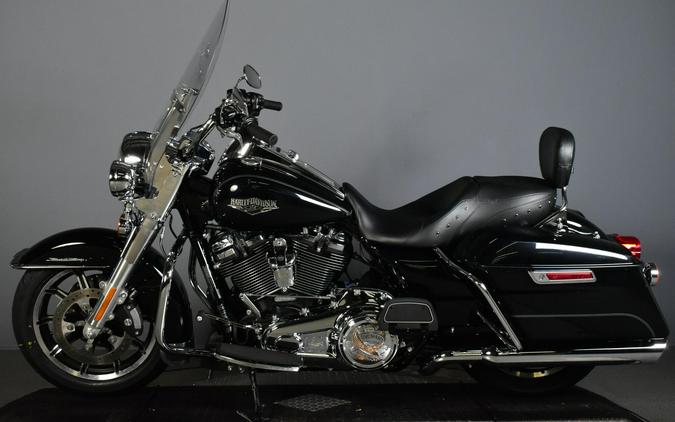 2017 Harley-Davidson Road King Vivid Black
