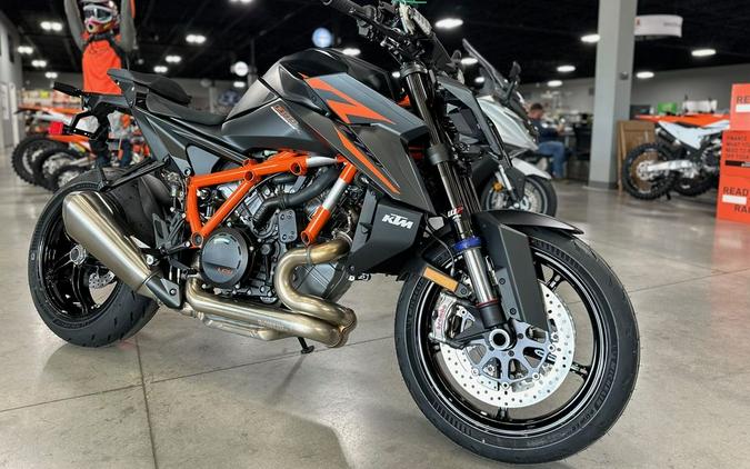 2024 KTM 1390 Super Duke R EVO