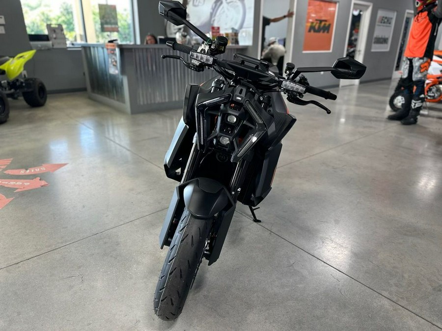 2024 KTM 1390 Super Duke R EVO