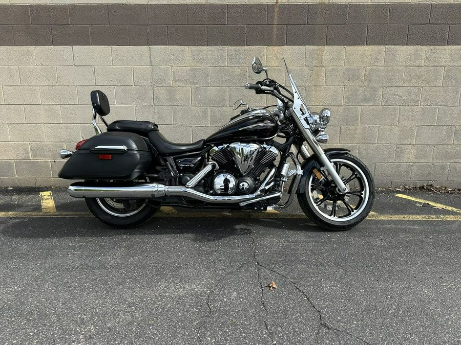2013 Yamaha V Star® 950 Tourer